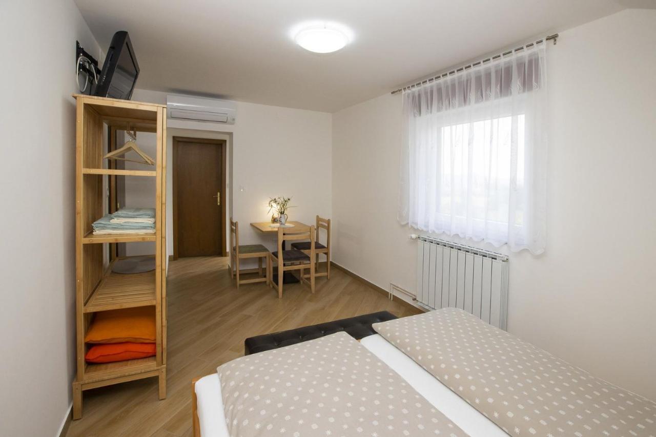 Village House St. Michael Postojna Εξωτερικό φωτογραφία